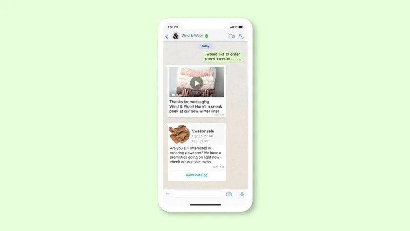 Cliente pedindo um novo suéter da Wind & Wool por uma conversa no WhatsApp