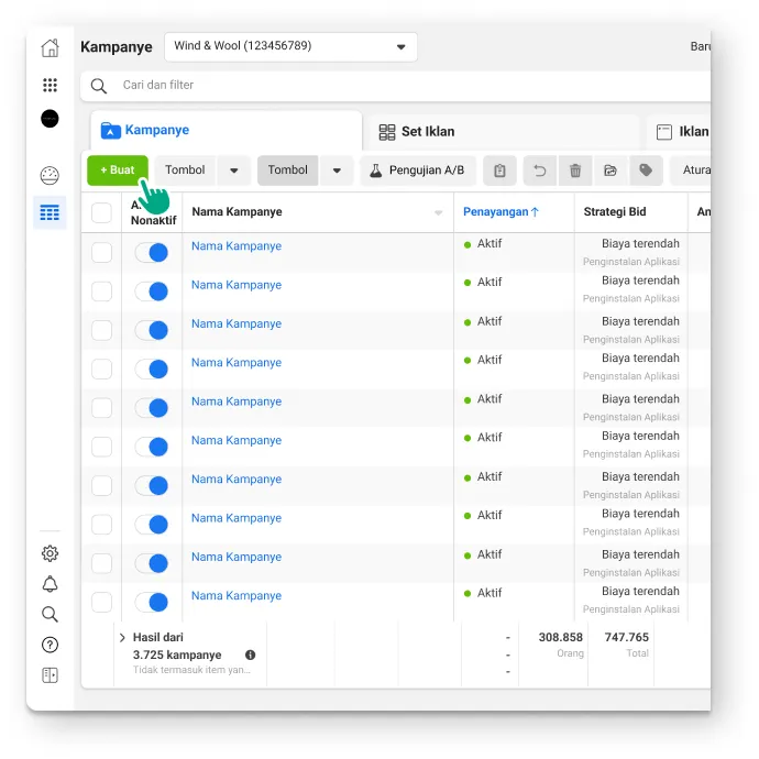 Seorang pengguna membuka halaman Pengelola Iklan. Mereka mengklik tombol Buat