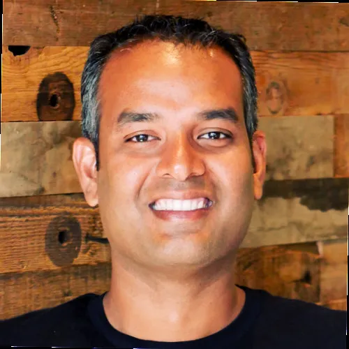 A profile picture of Marco Wirasinghe, Product Lead, APIs, Business Messaging, Meta