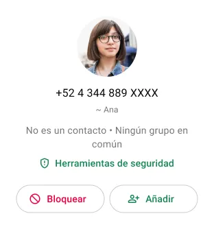 ejemplo de usuario que bloquea a un contacto no deseado en whatsapp para dejar de recibir mensajes o llamadas