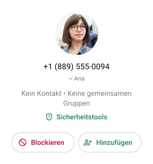 Beispiel: Person blockiert einen unerwünschten Kontakt auf WhatsApp, um keine Nachrichten und Anrufe mehr zu erhalten.