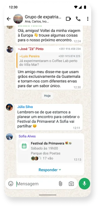 captura de ecrã de conversa de grupo do whatsapp para planeamento de um evento, a mostrar uma conversa organizada com mensagens de texto a destacar as funcionalidades de colaboração da app para coordenar reuniões e encontros