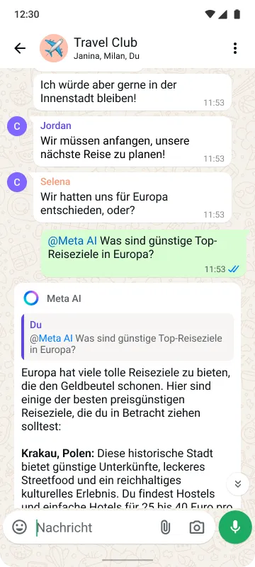Smartphone, auf dem der Gruppenchat „Reiseclub“ angezeigt wird, in dem mithilfe von Reisetipps von Meta AI eine Reise nach Europa geplant wird