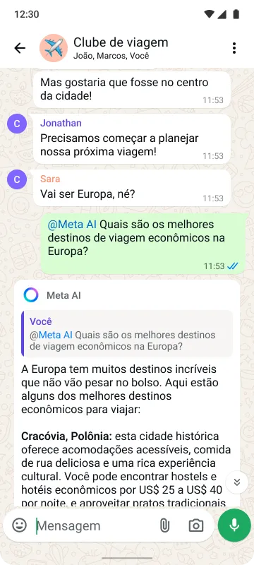 Celular mostrando um grupo com o nome "Clube da viagem" planejando uma viagem para a Europa enquanto a Meta AI dá dicas de viagem.